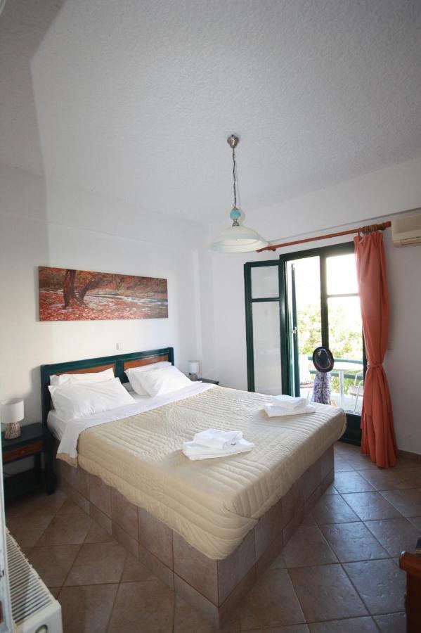 Cyclades Beach Apartments Chrisopigi  외부 사진