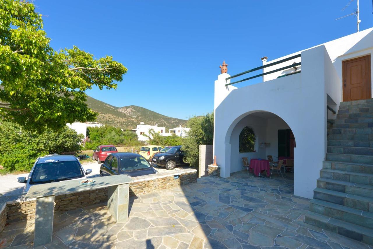 Cyclades Beach Apartments Chrisopigi  객실 사진
